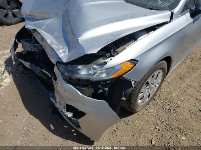 3FA6P0G71KR275393 Ford FUSION S