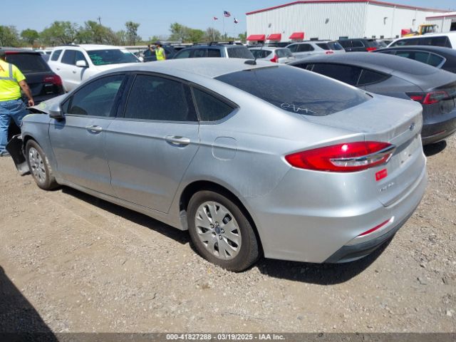 3FA6P0G71KR275393 Ford FUSION S