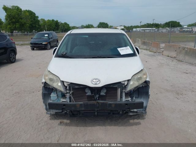 5TDKK3DC4ES417229 Toyota Sienna Le V6 8 Passenger