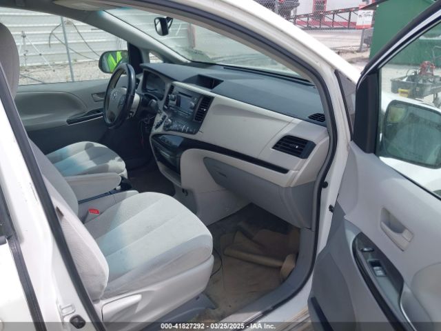 5TDKK3DC4ES417229 Toyota Sienna Le V6 8 Passenger