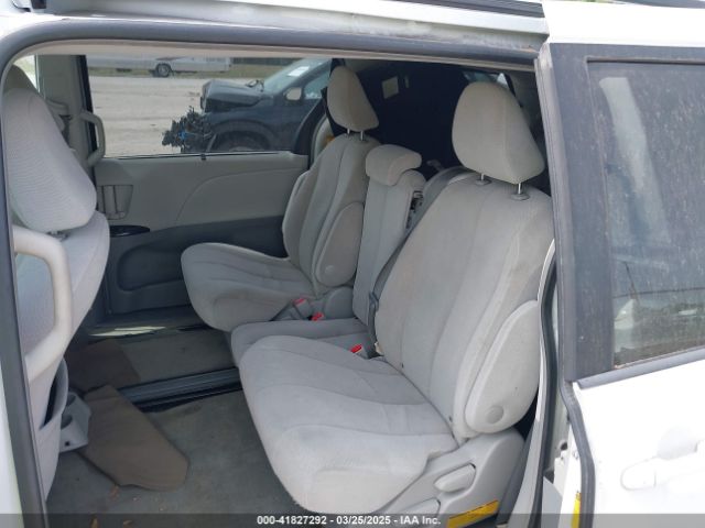 5TDKK3DC4ES417229 Toyota Sienna Le V6 8 Passenger