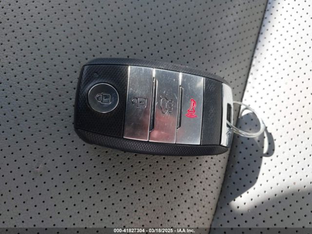 KNDCC3LD0J5210090 KIA Niro Plug-in Hybrid Ex Premium