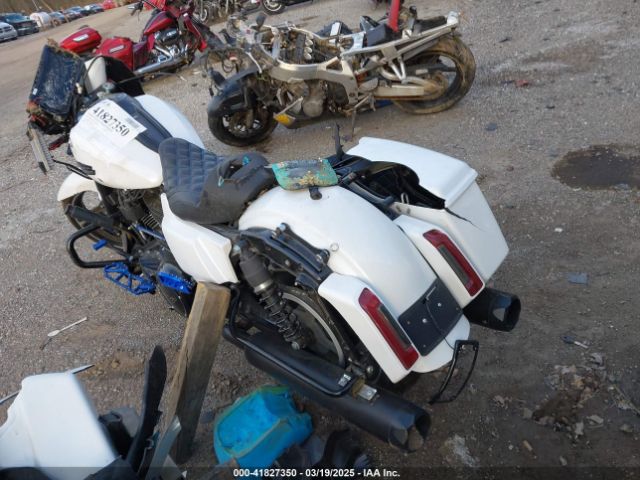 2024 HARLEY-DAVIDSON FLTRX 1HD1KH714RB626761 Photo 2