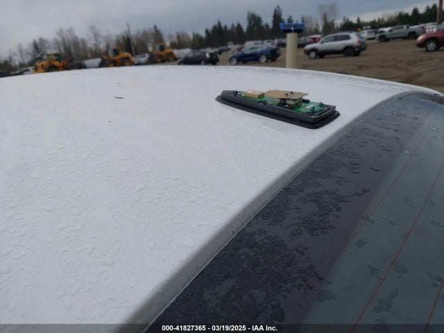 KNAGM4A75F5631762 KIA Optima Lx