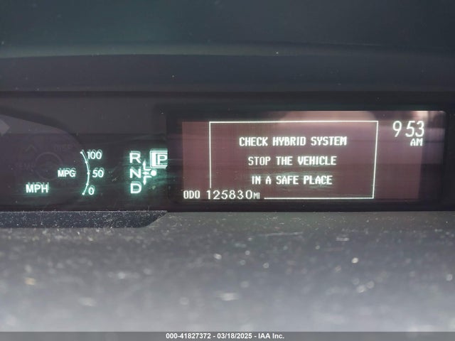 JTDKN3DUXF0482915 Toyota Prius Two