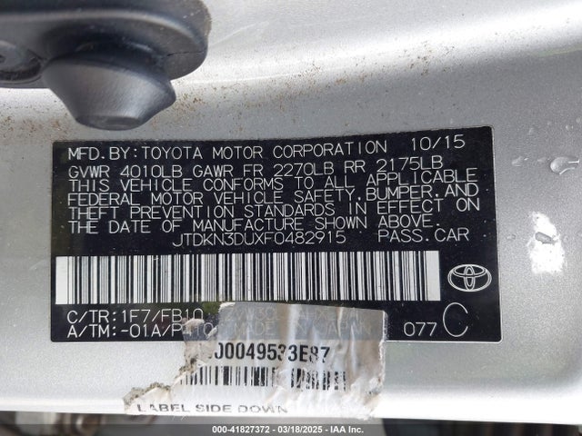 JTDKN3DUXF0482915 Toyota Prius Two