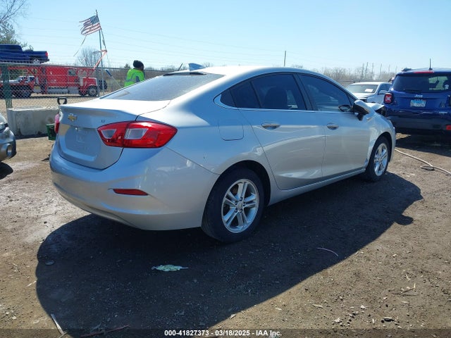 1G1BE5SMXH7264314 Chevrolet Cruze Lt Auto