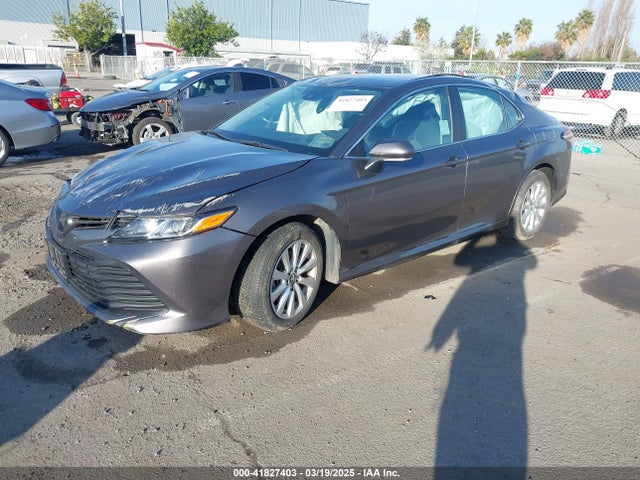 4T1B11HK2KU808777 Toyota CAMRY LE