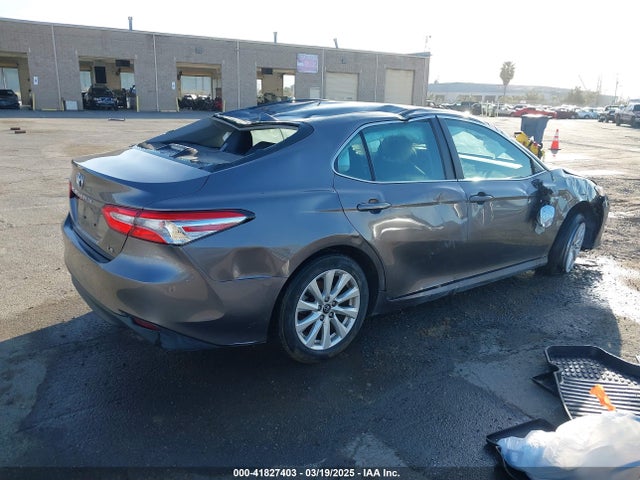 4T1B11HK2KU808777 Toyota CAMRY LE