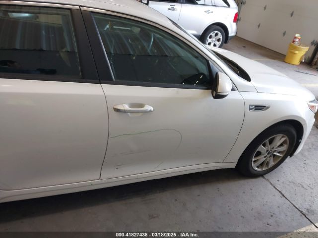 KNAGT4L39G5074319 KIA Optima Lx