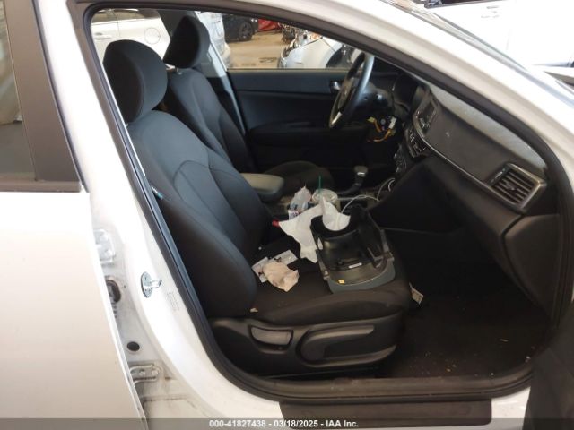 KNAGT4L39G5074319 KIA Optima Lx