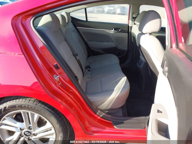 5NPD84LF8LH562835 Hyundai ELANTRA SEL