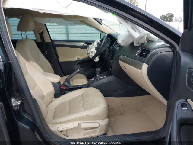 3VWD07AJ5FM254002 Volkswagen Jetta