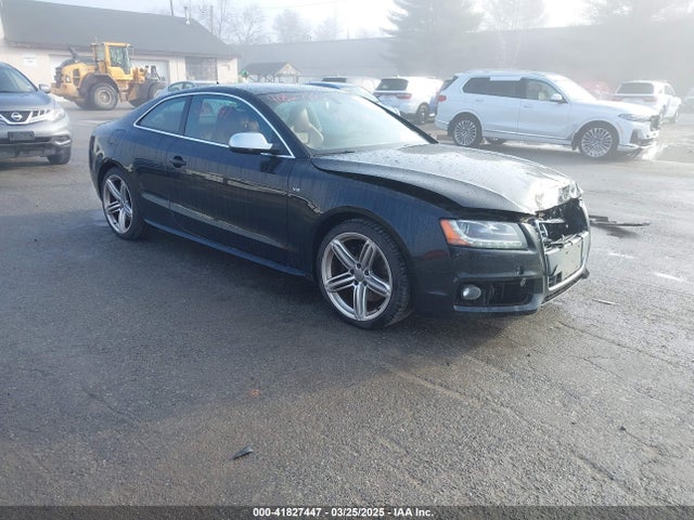 2010 AUDI S5 WAUVVAFR5AA036455 Photo 0