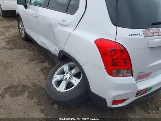 3GNCJKSB3LL327950 Chevrolet Trax Fwd Ls