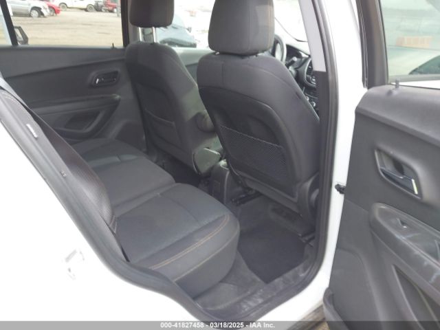 3GNCJKSB3LL327950 Chevrolet Trax Fwd Ls