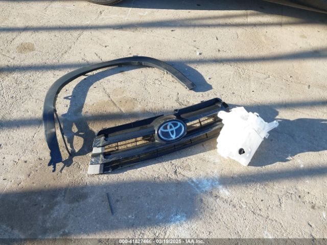 5TDJZRFH4HS382585 Toyota Highlander Se