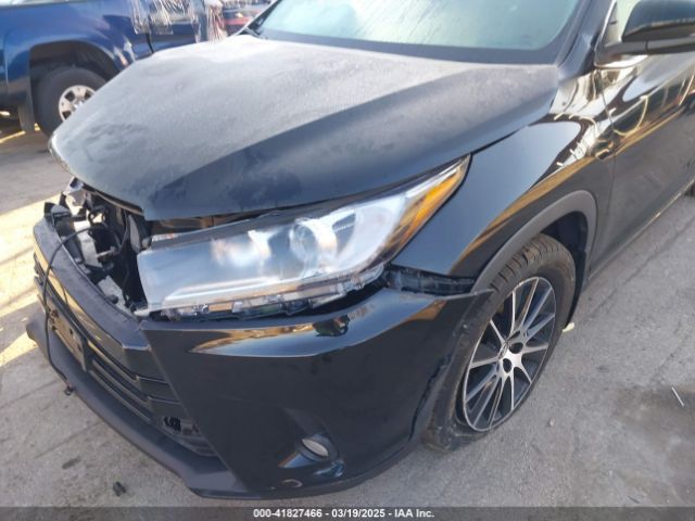 5TDJZRFH4HS382585 Toyota Highlander Se
