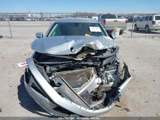 1G1125S30FU127098 Chevrolet Impala 2lt