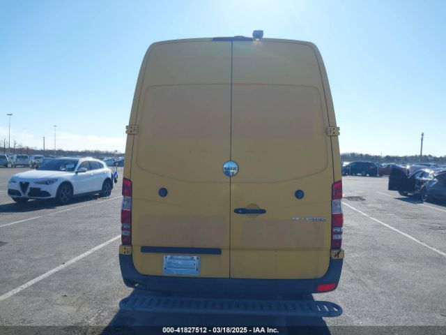 WDYPE8DB8E5852475 Freightliner Sprinter 2500 High  Roof