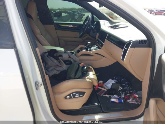 WP1AB2AY7KDA64786 Porsche CAYENNE S