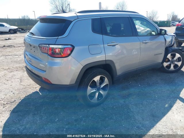 3C4NJDBBXHT624119 Jeep New Compass Latitude 4x4