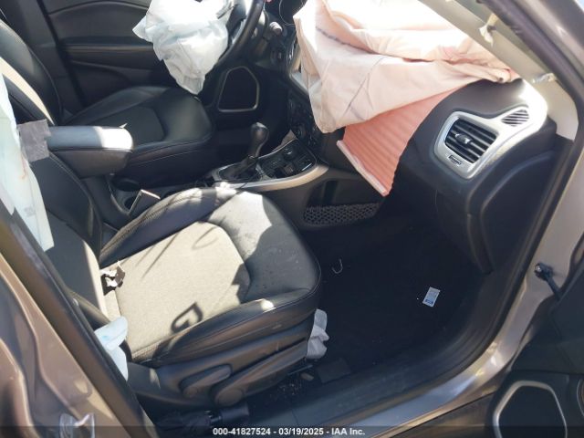 3C4NJDBBXHT624119 Jeep New Compass Latitude 4x4
