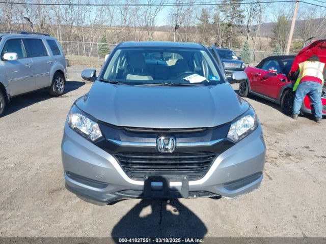 3CZRU6H35JG700164 Honda HR-V LX