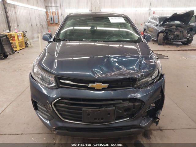 3GNCJKSBXJL400731 Chevrolet TRAX LS