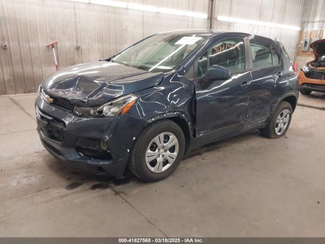 3GNCJKSBXJL400731 Chevrolet TRAX LS