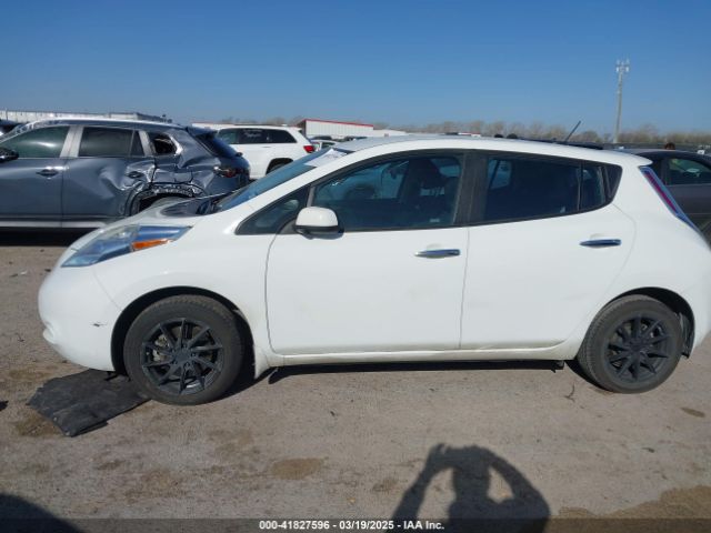 1N4AZ0CP4FC314766 Nissan LEAF S