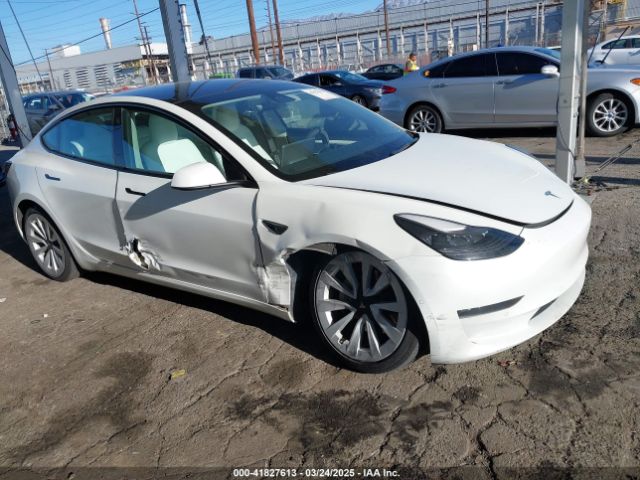 2022 TESLA MODEL 3 5YJ3E1EB4NF331218 Photo 0