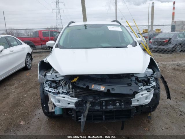 1FMCU9HD7KUB82929 Ford ESCAPE SEL