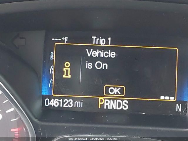 1FMCU9HD7KUB82929 Ford ESCAPE SEL