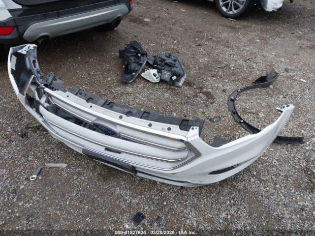 1FMCU9HD7KUB82929 Ford ESCAPE SEL