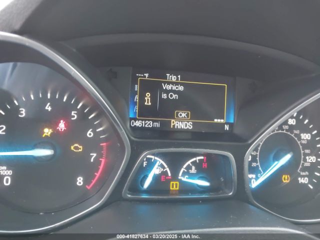 1FMCU9HD7KUB82929 Ford ESCAPE SEL