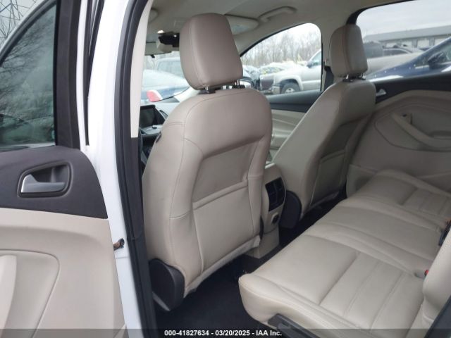 1FMCU9HD7KUB82929 Ford ESCAPE SEL