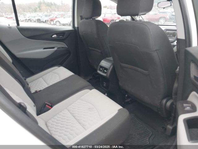 2GNAXHEV7K6196958 Chevrolet EQUINOX LS
