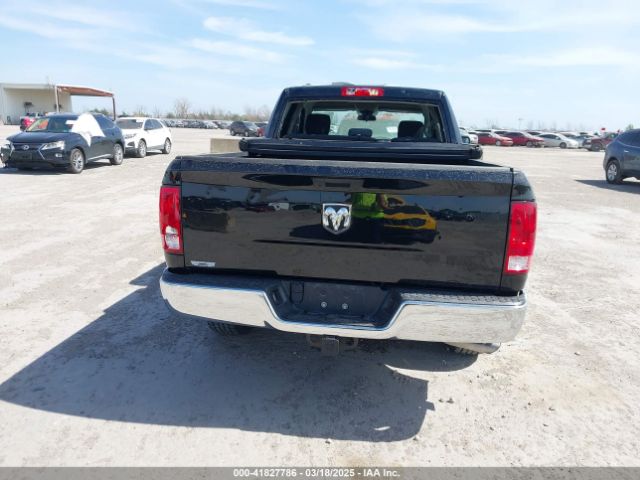 1C6RR6FG5NS149401 RAM 1500 Classic Tradesman  4x2 6'4 Box