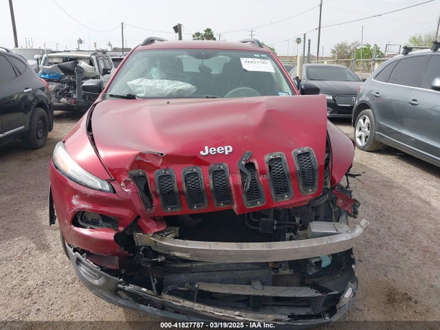1C4PJLAB1FW684415 Jeep Cherokee Sport