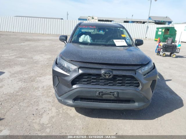 2T3H1RFV1MC165498 Toyota RAV4 LE