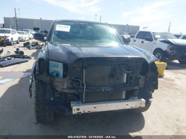 3TYAX5GN0NT057032 Toyota Tacoma Sr5