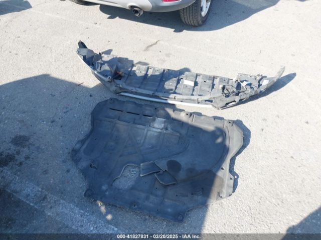 1FMCU0G91EUD52313 Ford ESCAPE SE