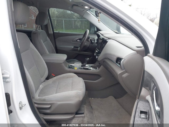 1GNERGKW0KJ221320 Chevrolet Traverse 1lt