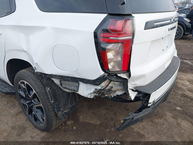 1GNSKRKD8MR437213 Chevrolet TAHOE RST