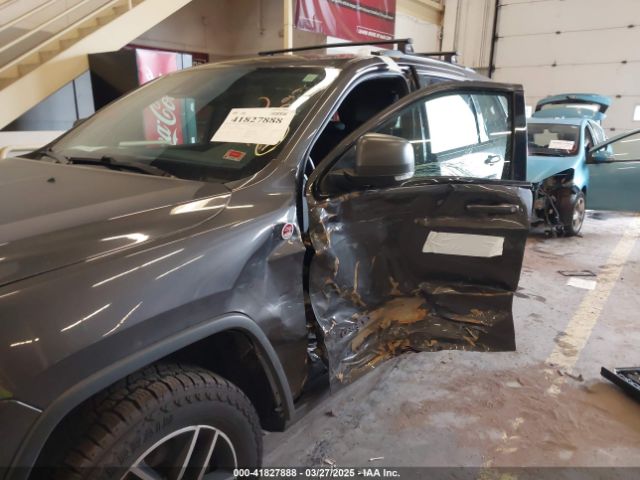 1C4RJFLTXJC361572 Jeep Grand Cherokee Trailhawk 4x4