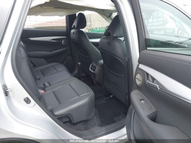 3PCAJ5M37KF143597 Infiniti QX50