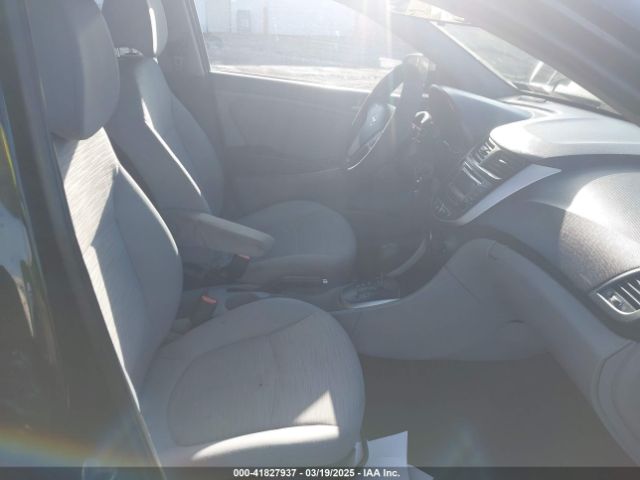 KMHCT5AE9HU300308 Hyundai ACCENT SE