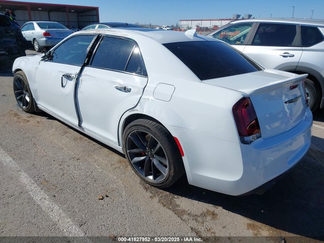 2C3CCAPJ9PH501147 Chrysler 300 300c