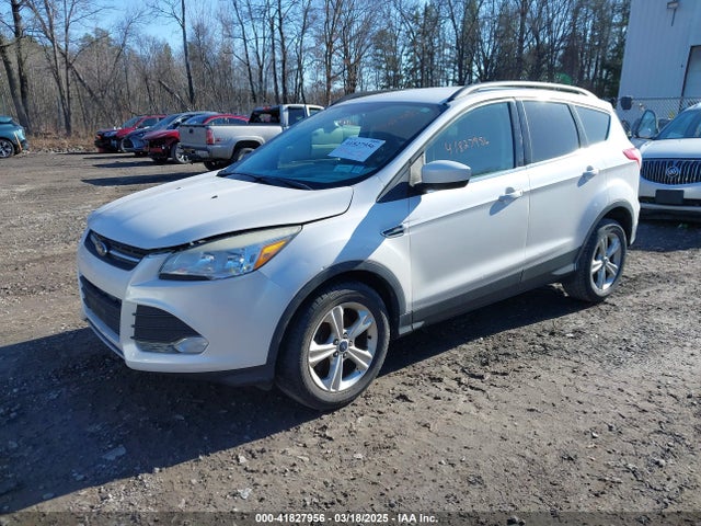 1FMCU0GX4EUA65658 Ford ESCAPE SE